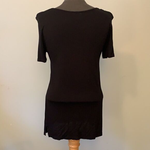 Black and Gold Shirt  - Picture 4 of 5